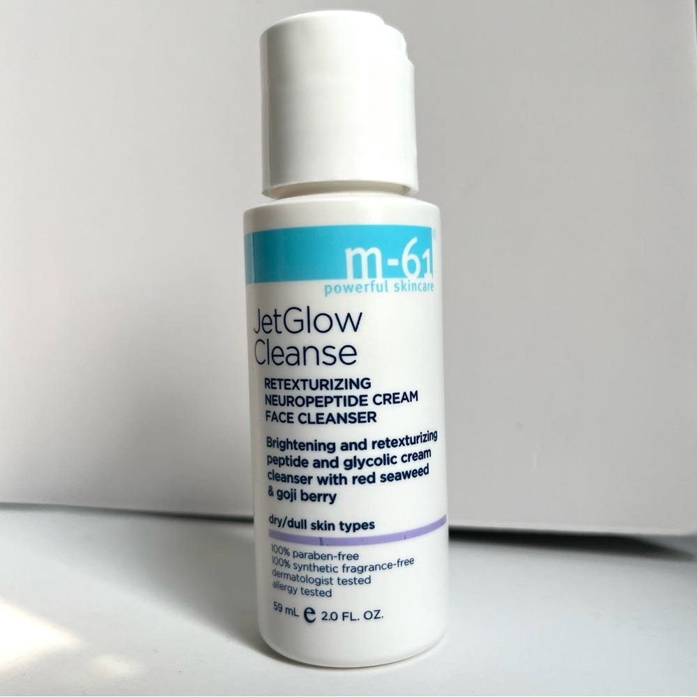 M-61 JetGlow Cleanse Brightening and Retexturizing Cleanser 59 ml / 2.0 fl oz